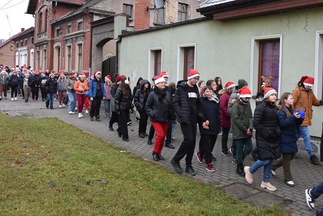 santusmik25 2024.JPG