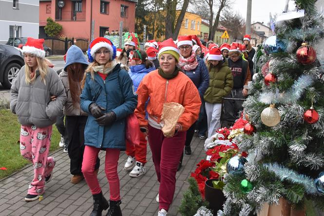 santusmik27 2024.JPG