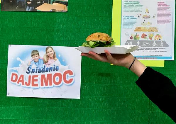 sniadanie 11 2017.jpg