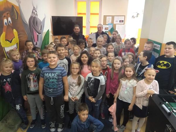 spotkanie policja swietlica1 2018.jpg