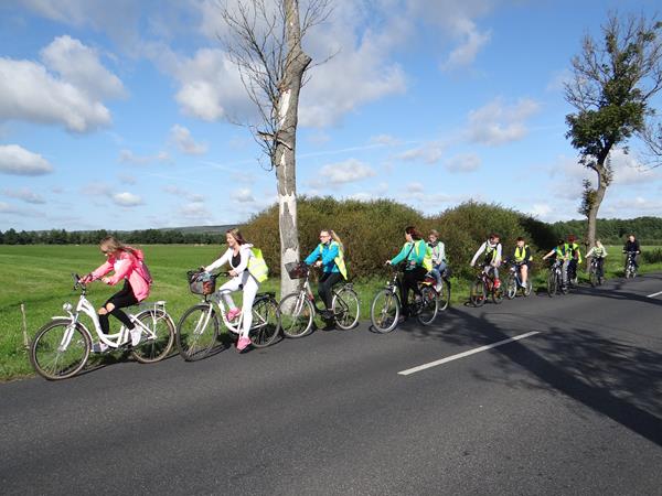 wycieczka sluza2 2019.JPG