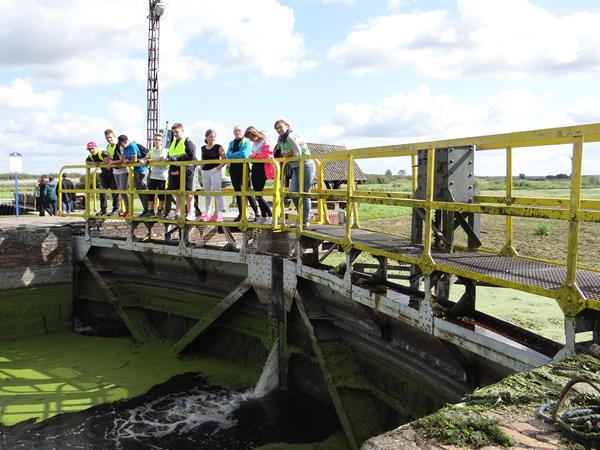 wycieczka sluza9 2019.JPG