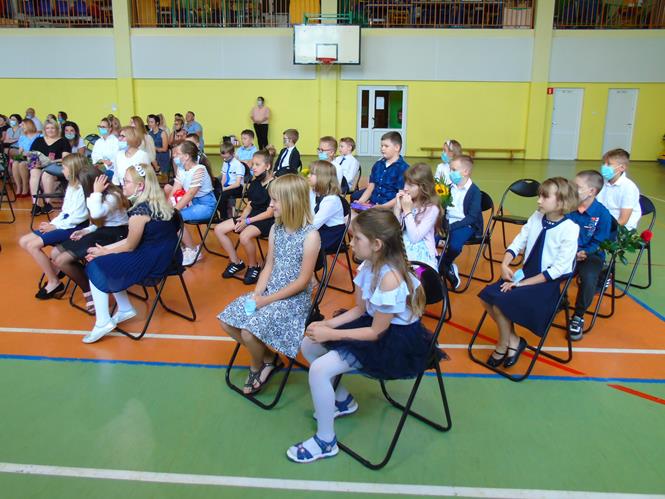 zakonczenie rokuSP16 2021.JPG