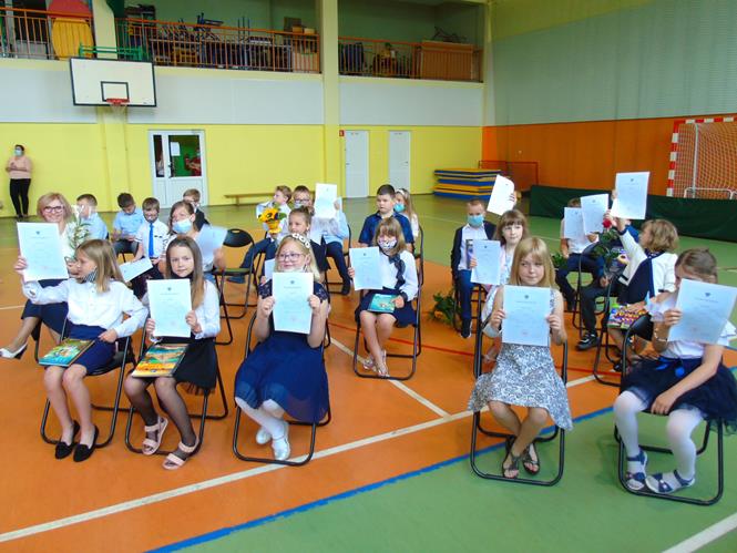 zakonczenie rokuSP23 2021.JPG