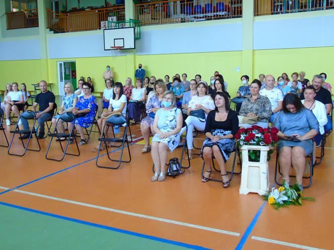 zakonczenie rokuSP34 2021.JPG