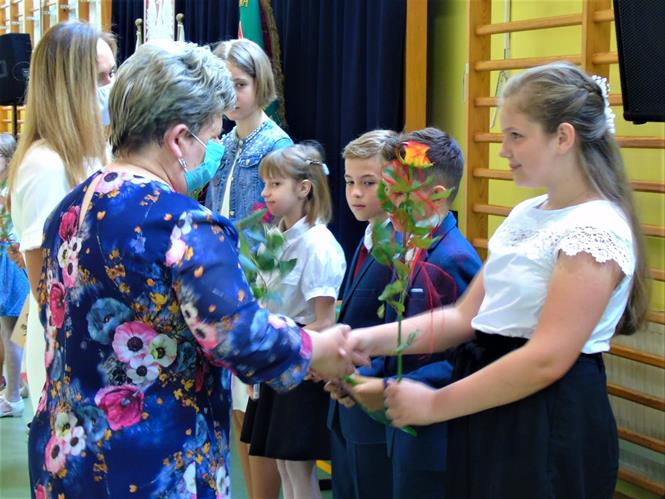 zakonczenie rokuSP42 2021.JPG